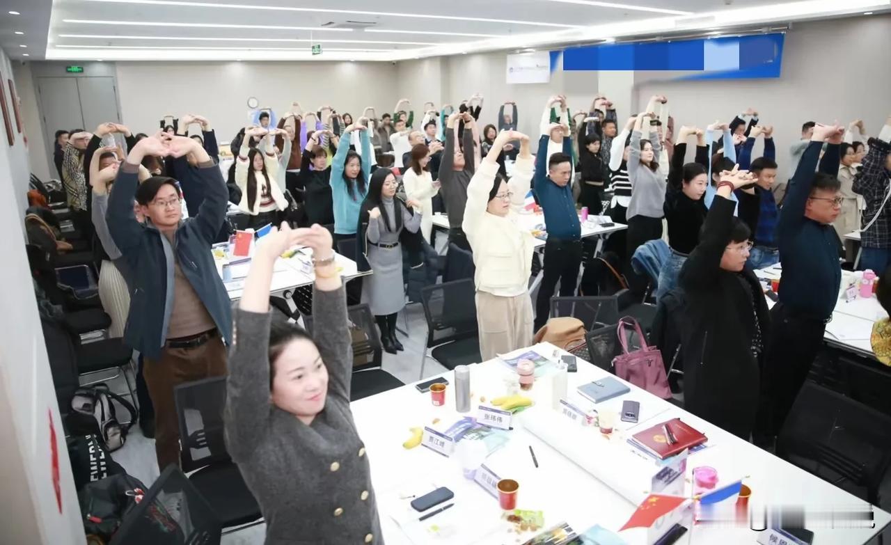 太狠了！公司要求每个岗位都拿出10%的绩效工资作为“绩效奖金”，这10%每个月都