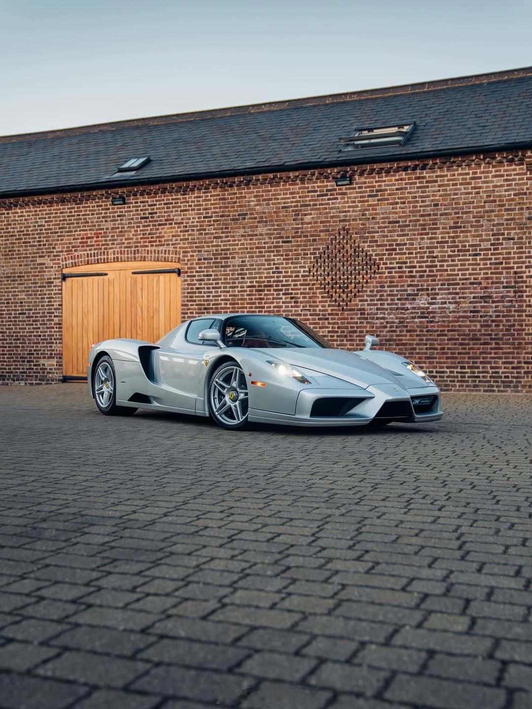 ClassicCars Ferrari ENZO