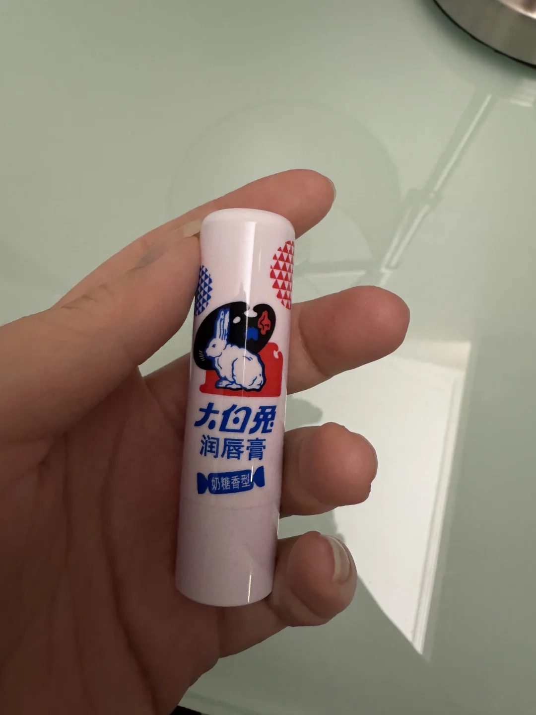 大白兔唇膏