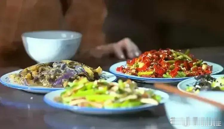 抗战神剧里的伙食究竟能有多离谱？ ​​​