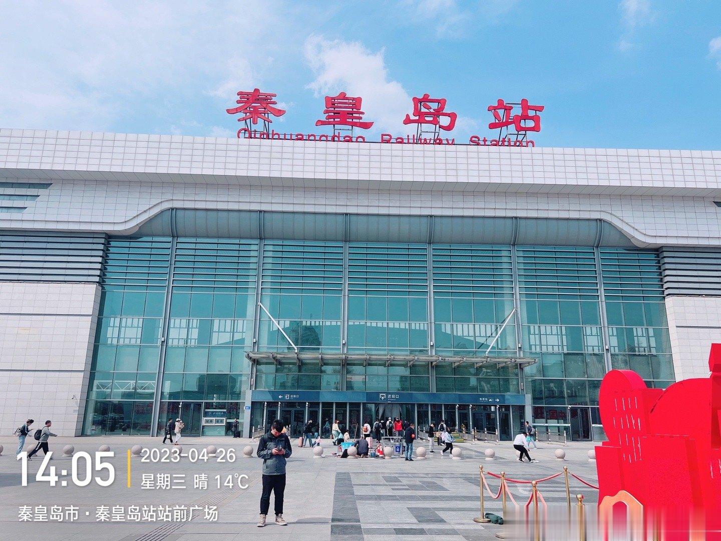 上午的门诊，依旧比较繁忙，从七点半开始，看到了快一点半，共计39人。本来限号是2
