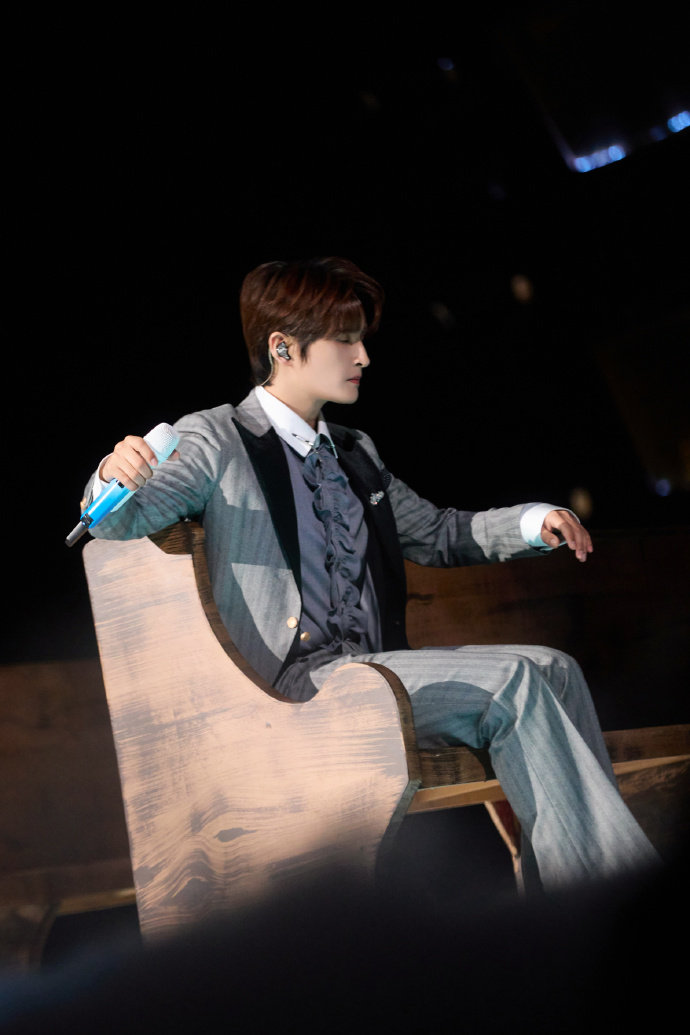 声生不息非洲篇剧照大放送声生不息华流季 哇塞！剧照里歌手造型超吸睛，主题风格也超