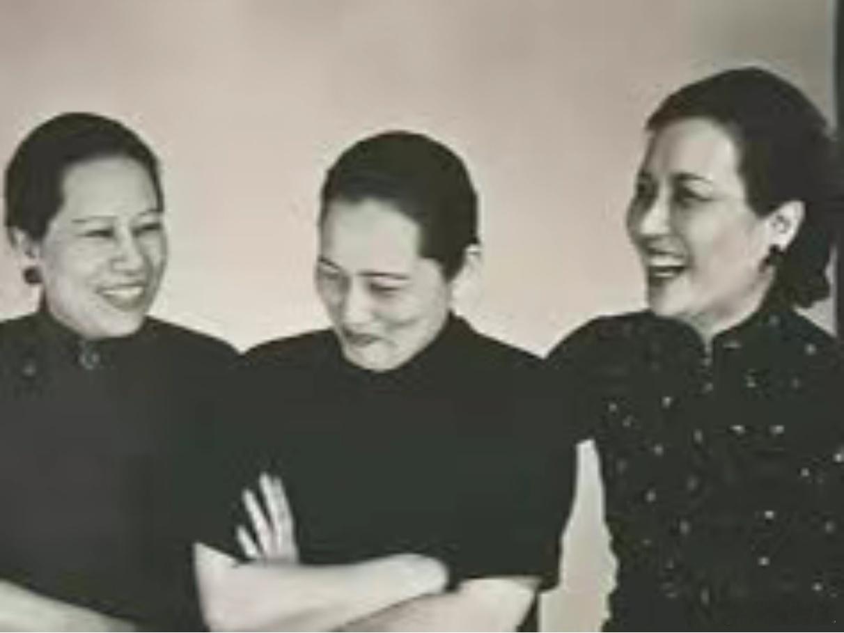 宋庆龄、宋美龄都曾怀孕，三姐妹孙辈只一人宋氏三姐妹，即宋霭龄、宋庆龄、宋美龄，宋