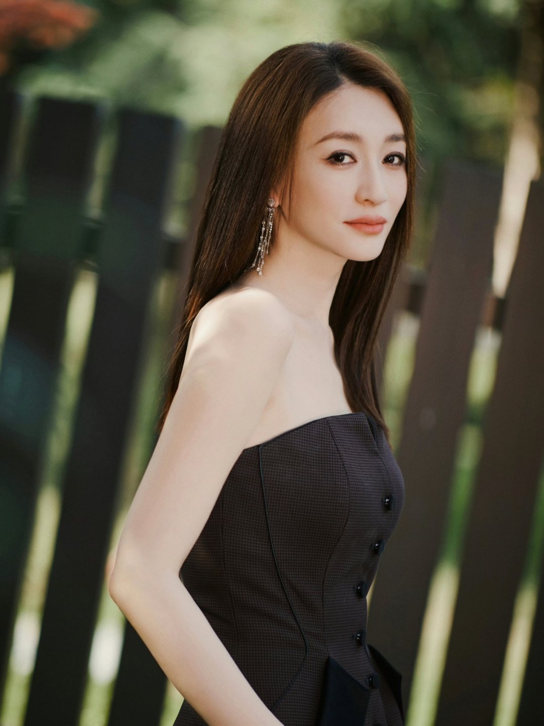 李小冉怎么了李小冉秒删博 李小冉在网上发文“有没有什么药，吃了可以让心变得更硬一