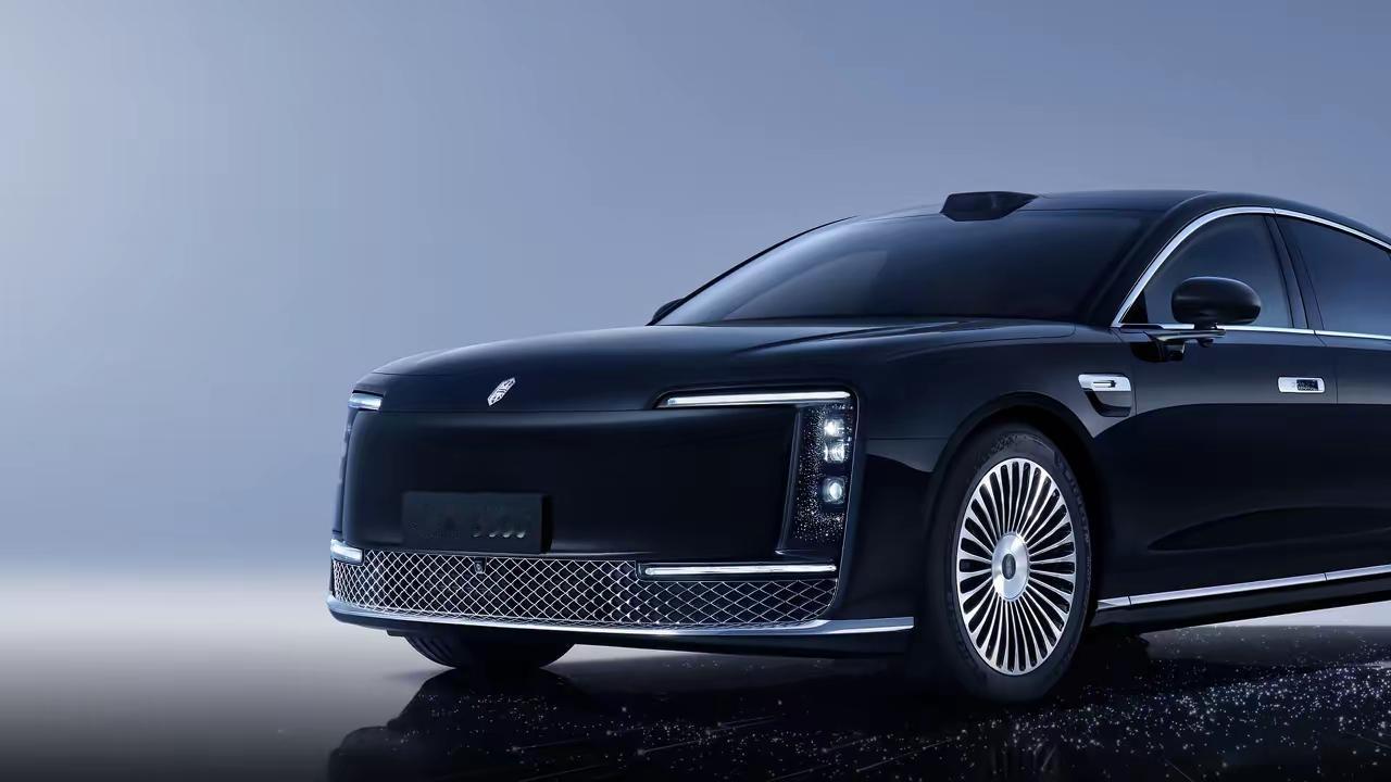 韩媒：保时捷和奔驰曾牢牢占据的市场，华为已经取而代之！

1月19日，韩国媒体《