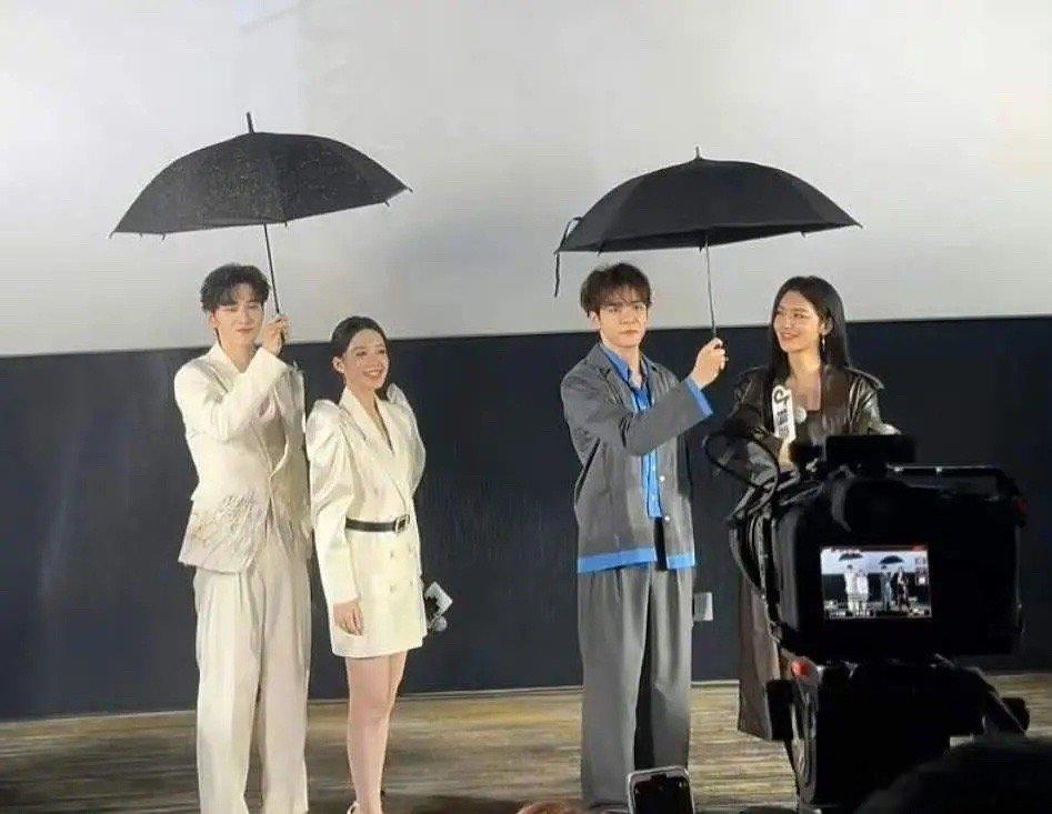 七夜雪的两对儿cp[嘘] ​​​