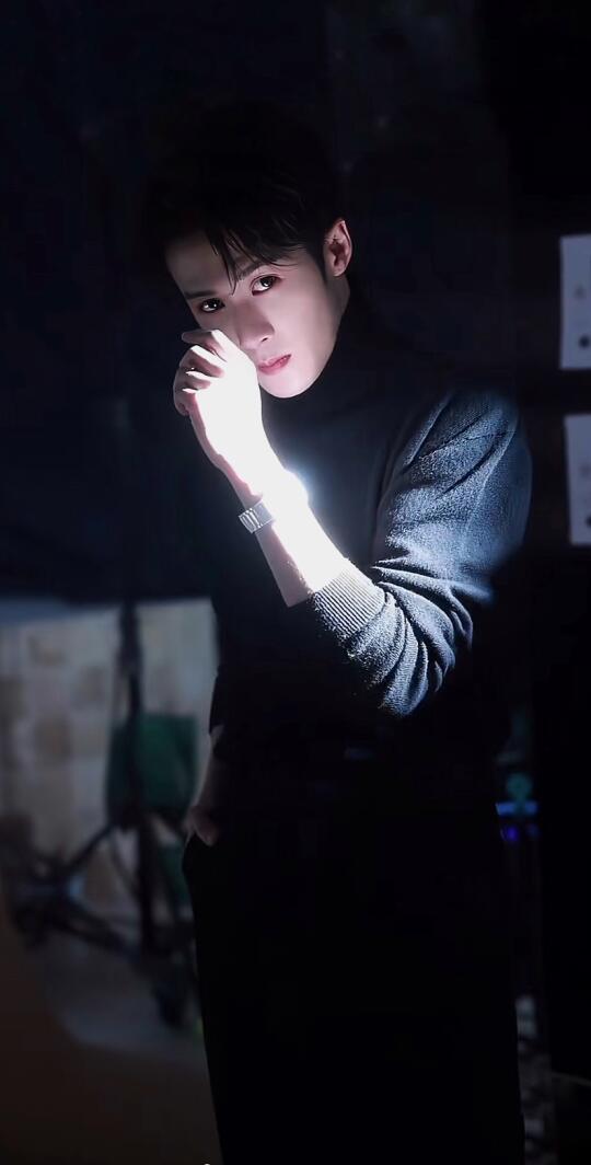 仿若神明，降临在我的生活里