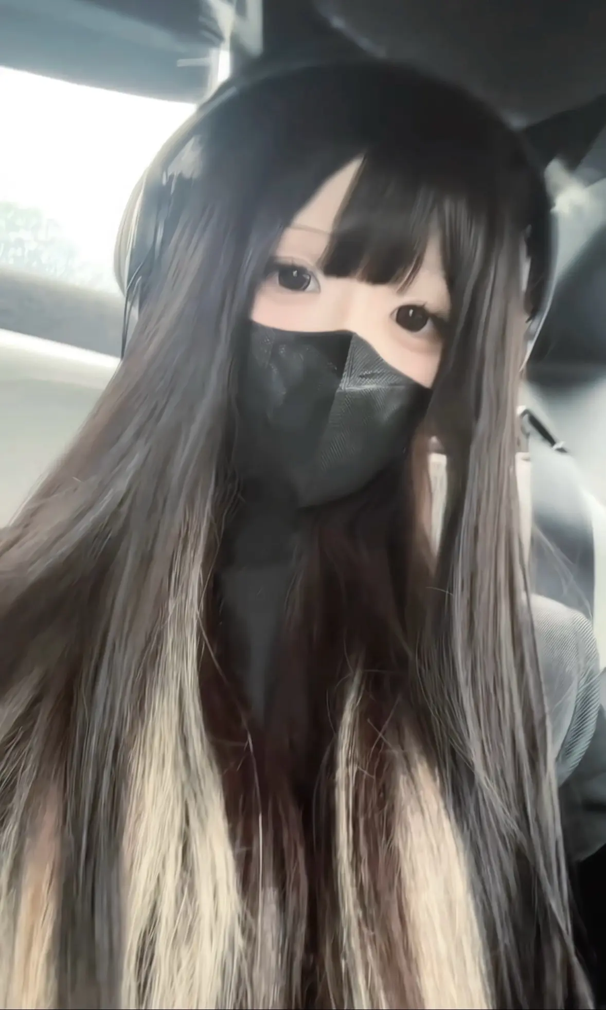 我们不要假装只有对方了 明明彼此都有那么多选择