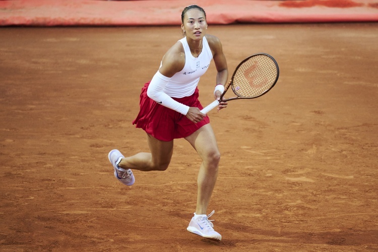 只差一步！郑钦文高芙鏖战3小时32分钟&共19次破发，两次抢七惜败WTA1000