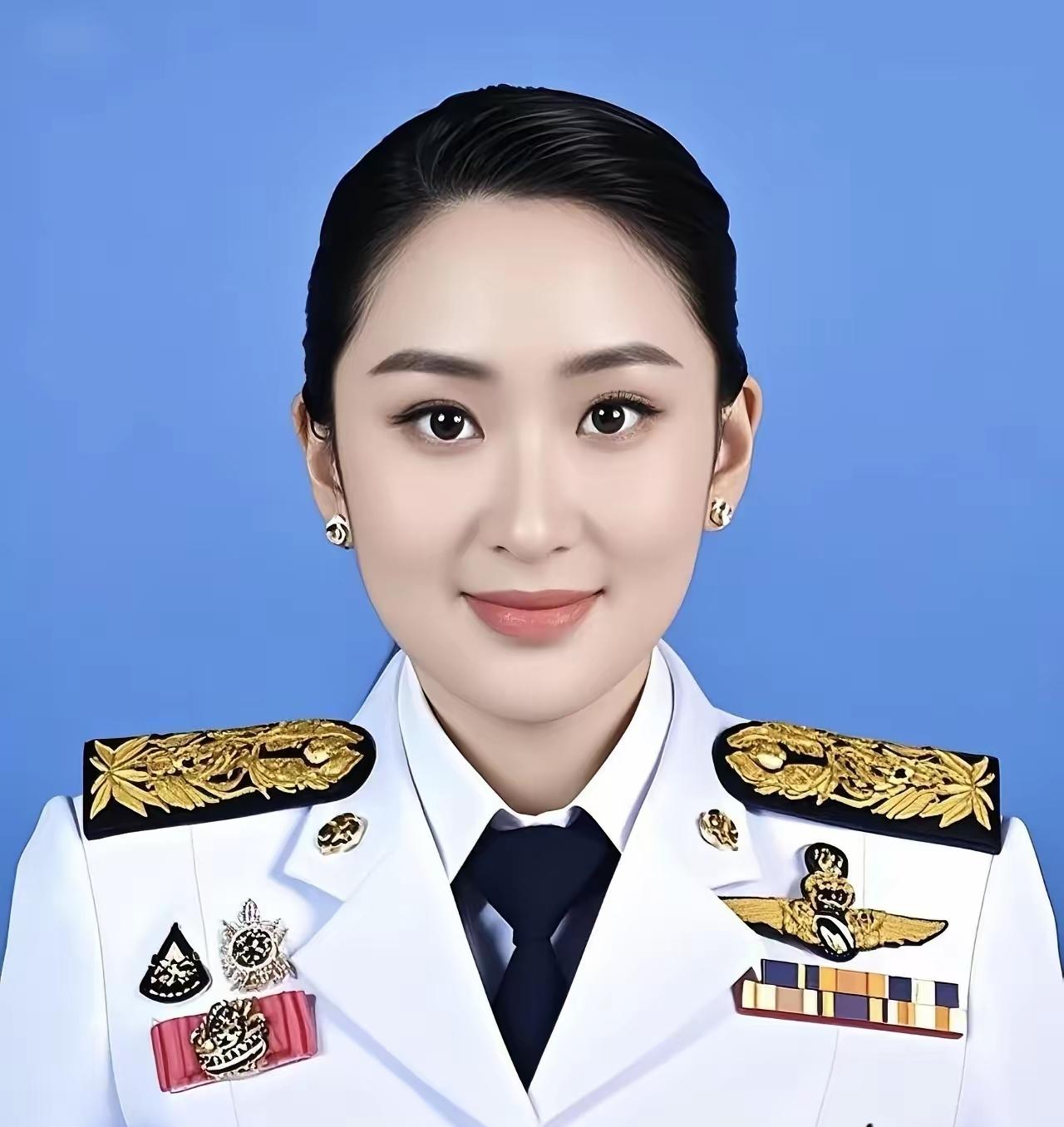 佩通坦，去哪了？
洪森搞得好事，一团糟！
本来好好的生活，好好的商量，结果是如今