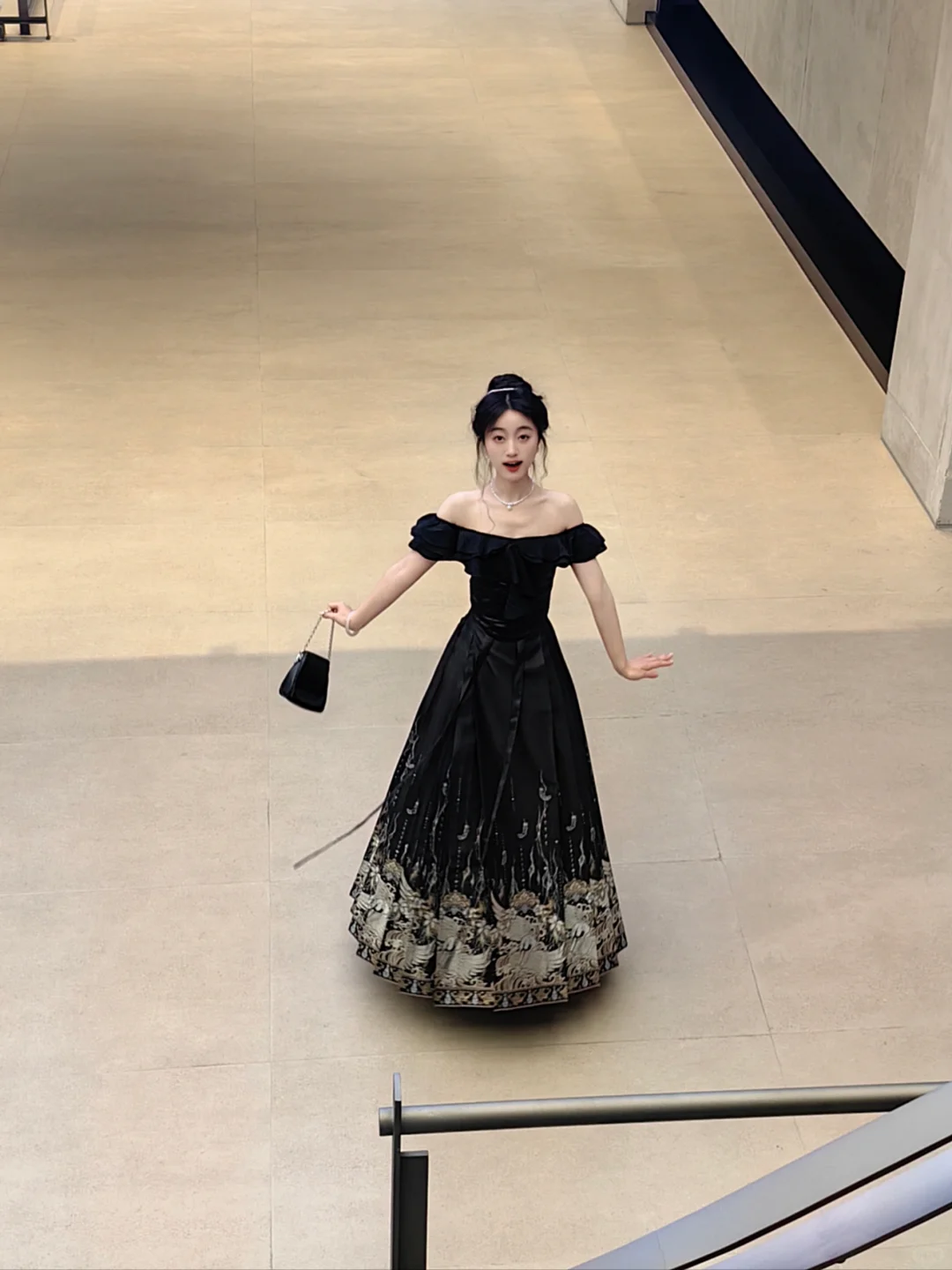 大家都快去试试一字肩+马面啊！！