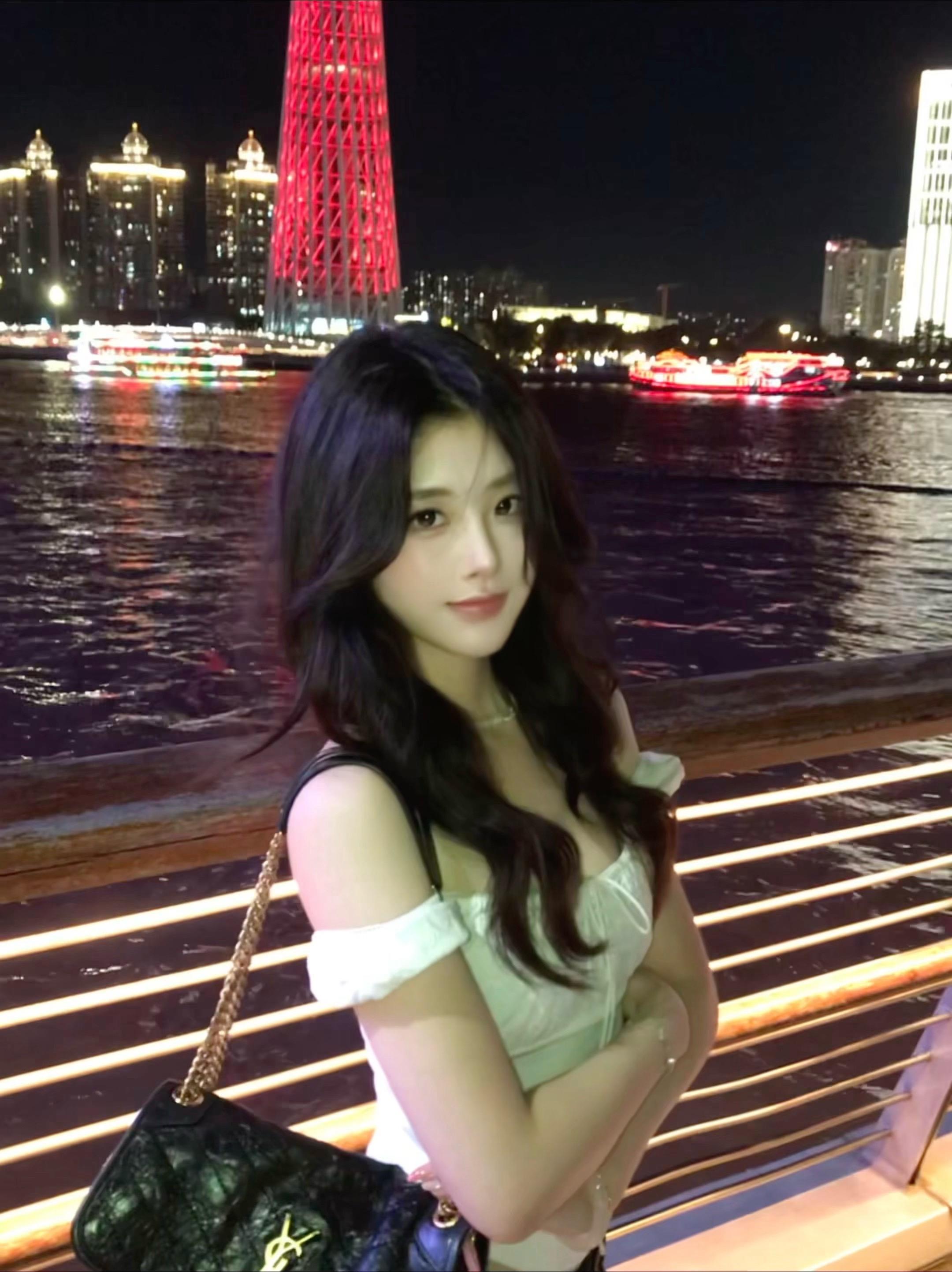 你要和我约会吗