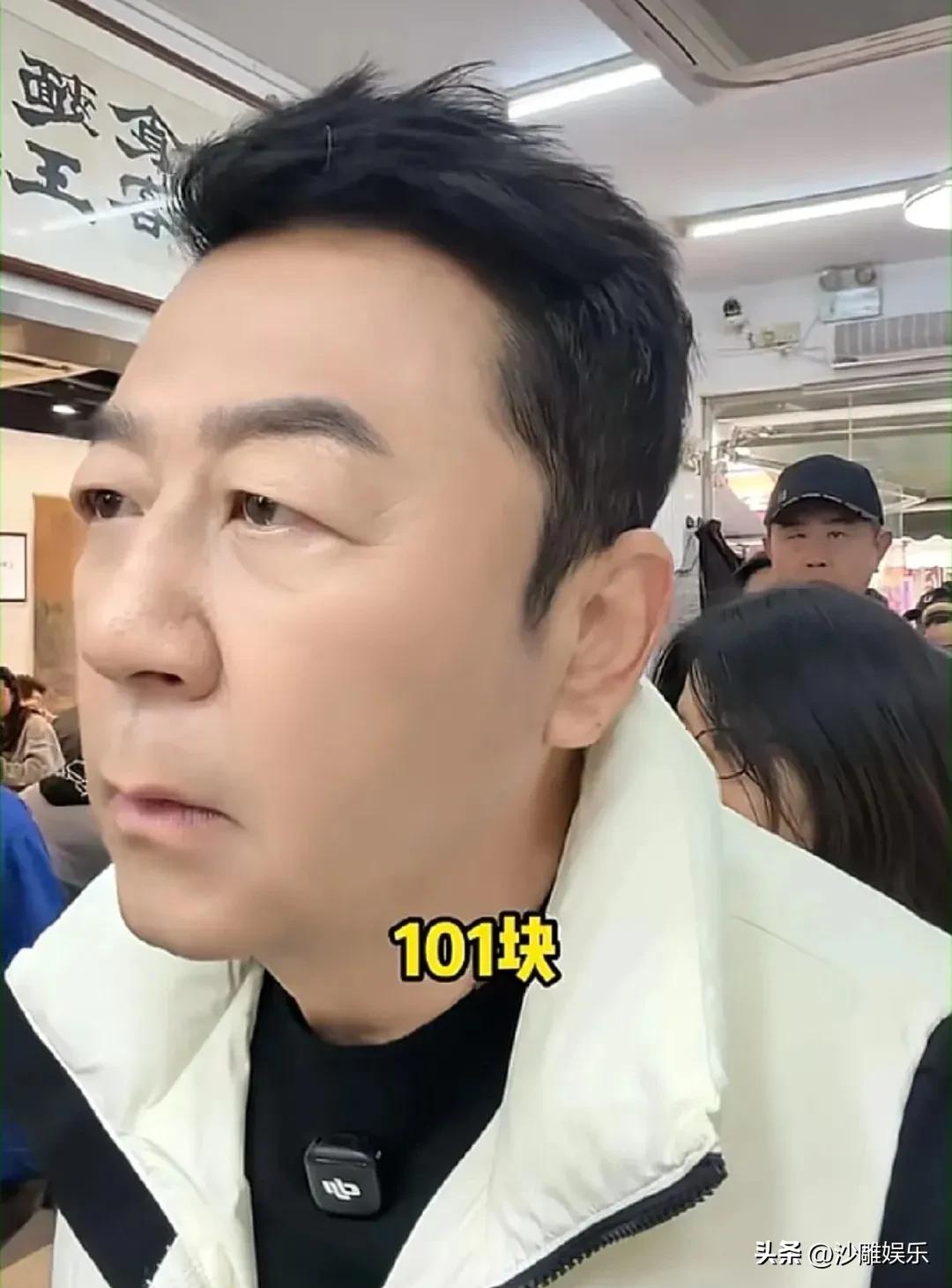 郭涛101元吃面，老板送焖肉被拒收！这波操作，谁赢麻了？

近日，郭涛在苏州一家