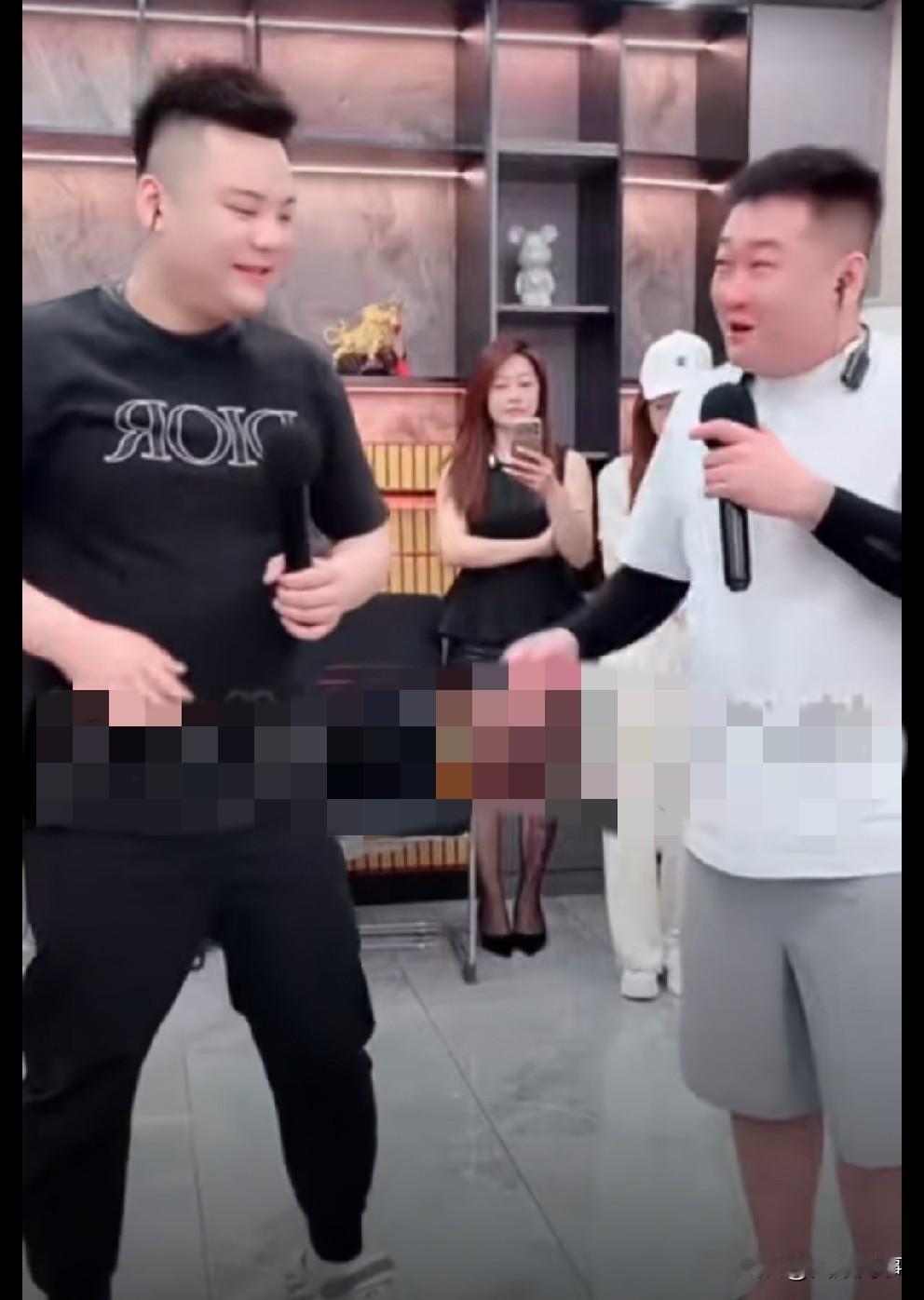 木森手握骡子道别，尴尬冒出一句“感谢驴哥”！

          王剑姑娘办百