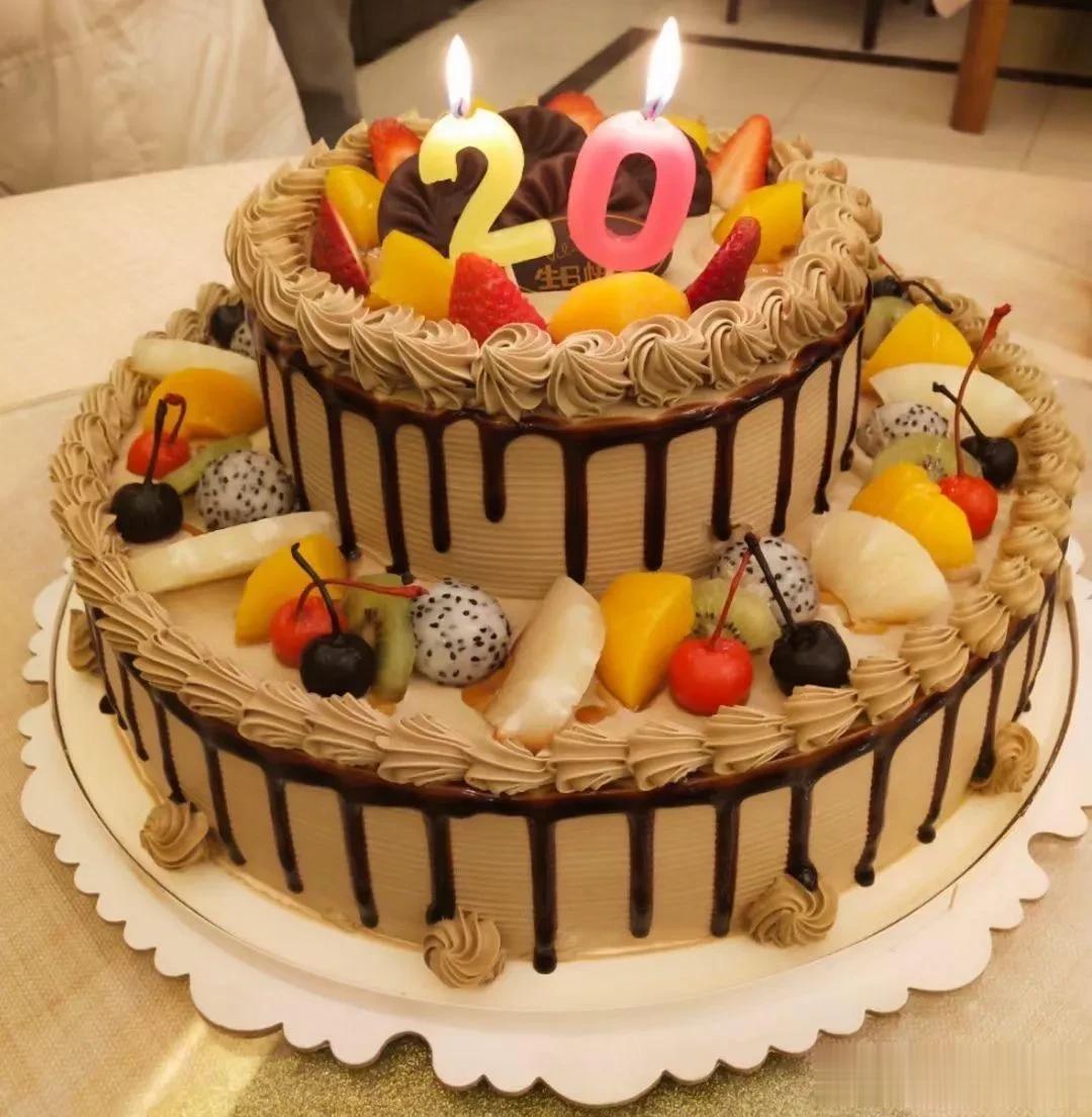 #用一句话记录今天#
20岁时，我们要学会独立思考、独立判断。无论你做什么事都不