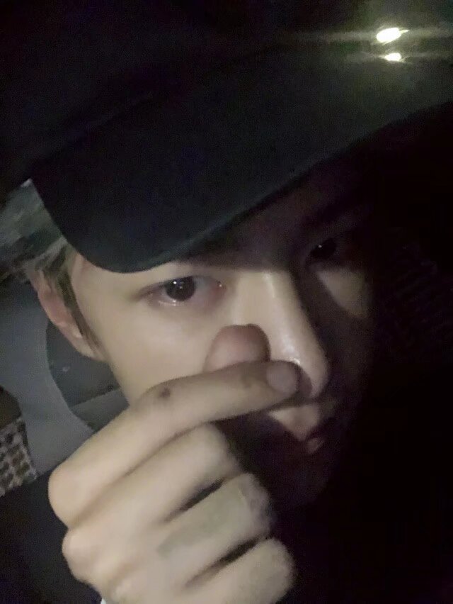 ⁹⁷💚⁸⁵王一博 晚安，我的大明星。