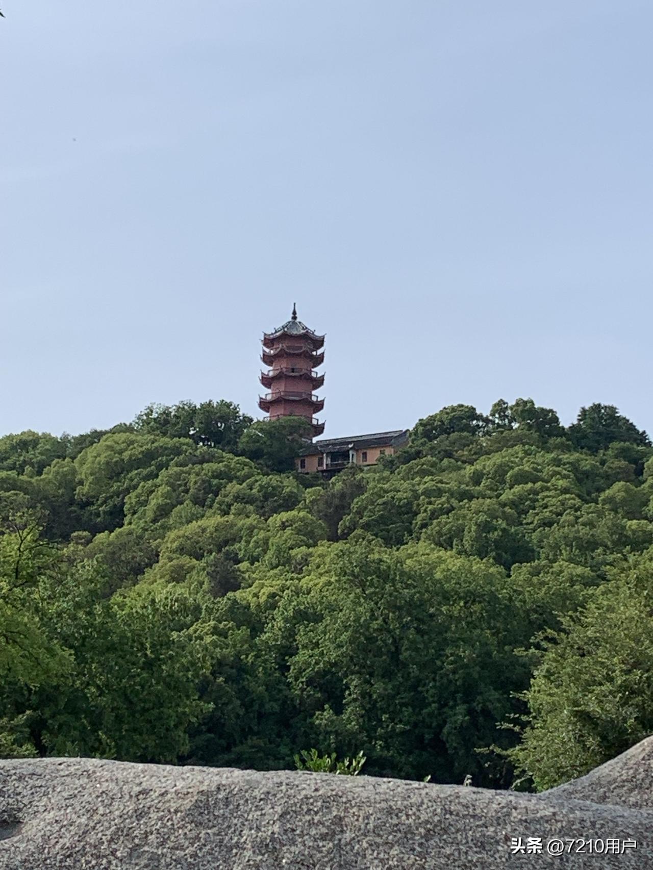 运河西路高桥至双河大桥沿河景观步道提升非常好，走在沿河非常舒服，给个大大的赞，但