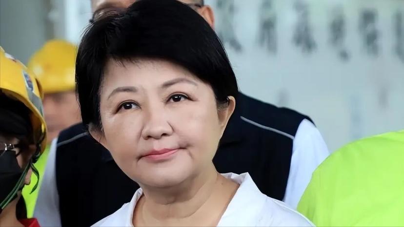 彻底不装了？大陆军演炸出国民党内鬼，江启臣、卢秀燕、侯友谊、蒋万安之流全部站出来