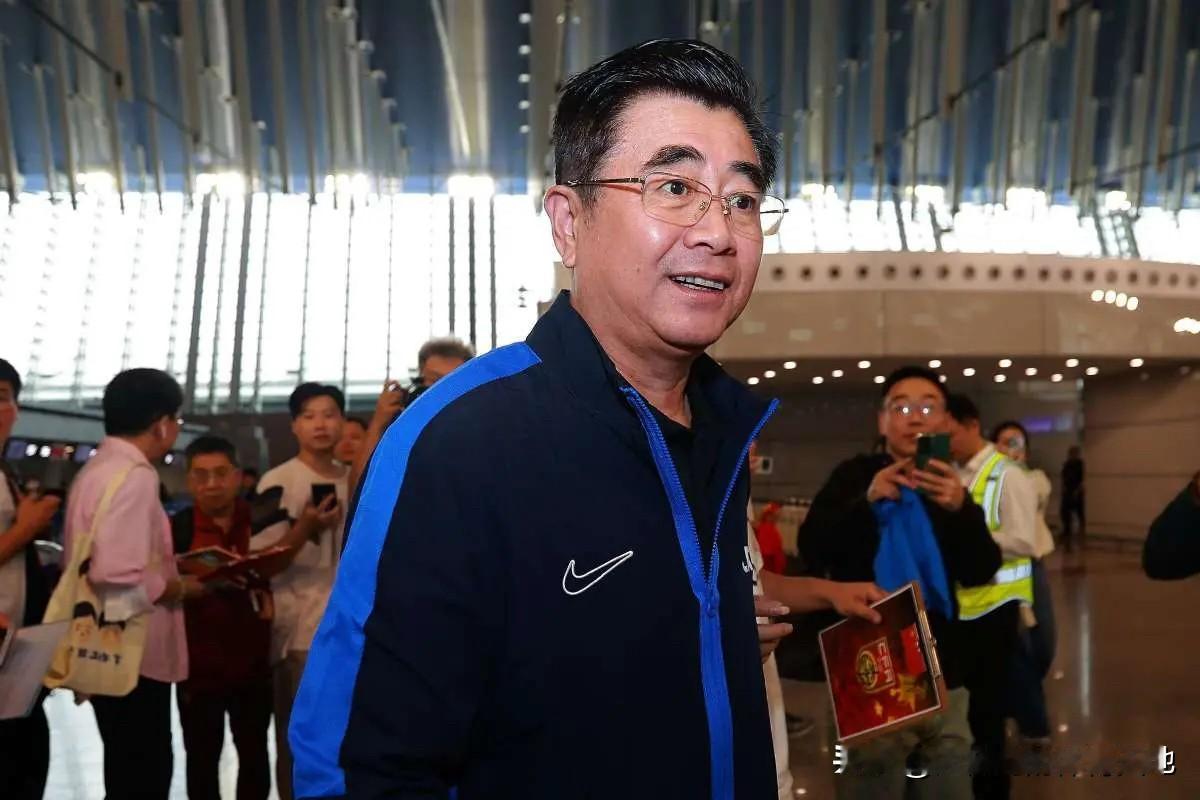 即便状态一般也继续首发啊，所以说伊万选人也不是看状态决定的啦，真以为“王”上的多