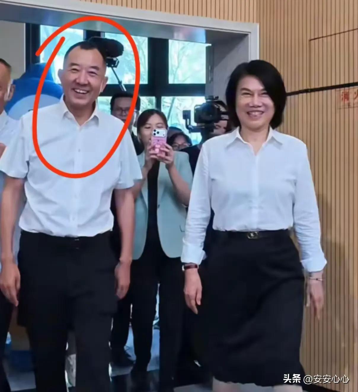 明眼人都看出来了，董明珠为什么邀请陈行甲当校长？并不是看中了陈行甲的能力，主要是