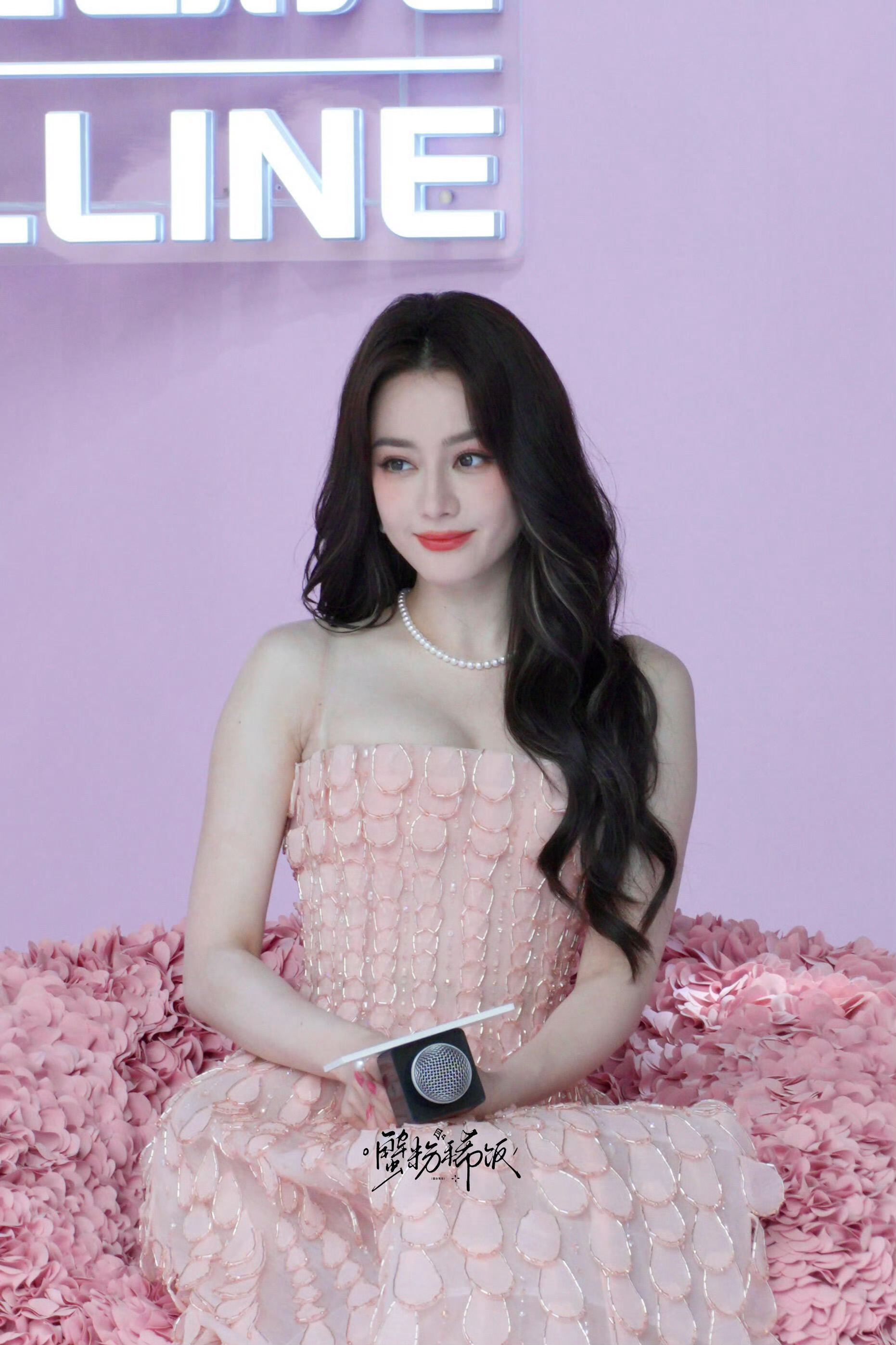 我对这个热巴一直垂涎 迪丽热巴江坂丽奈美甲迪丽热巴沈阳活动饭拍