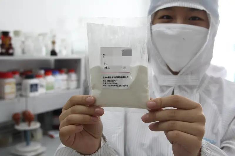 779元飙至3382元！救命眼药遭疯狂爆炒，患者：停一滴，就是永久黑暗
 
角膜