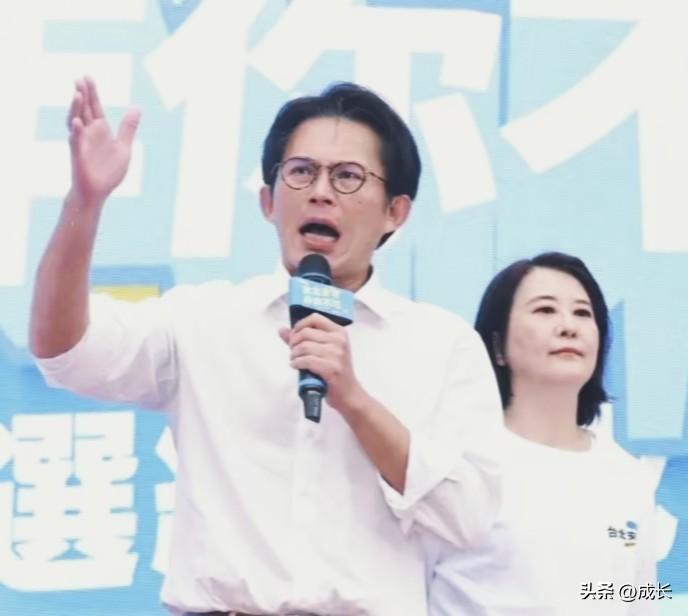 感慨！高雄市长选战，国民党柯志恩对上民进党赖瑞隆，27日刚好抽签确定号次，“民众