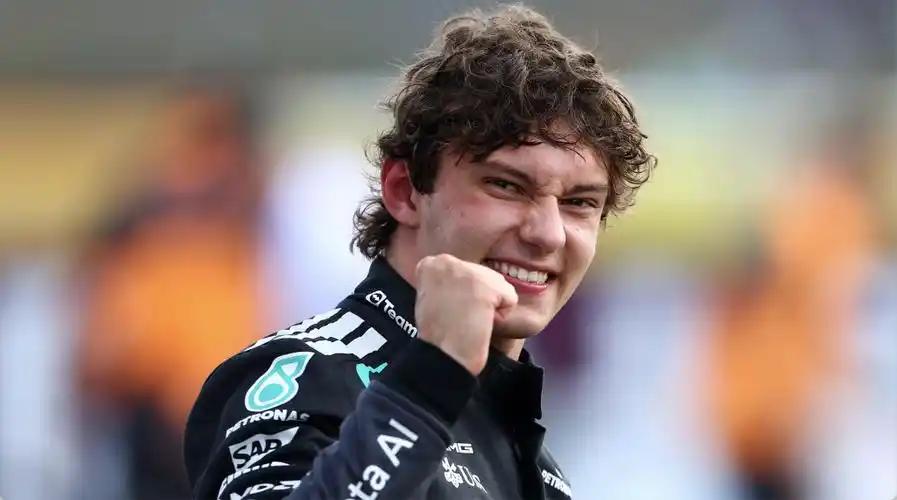 F1墨西哥站前瞻：安东内利的历史加冕点，其实比奥斯汀更有分量‌
在奥斯汀没能提前