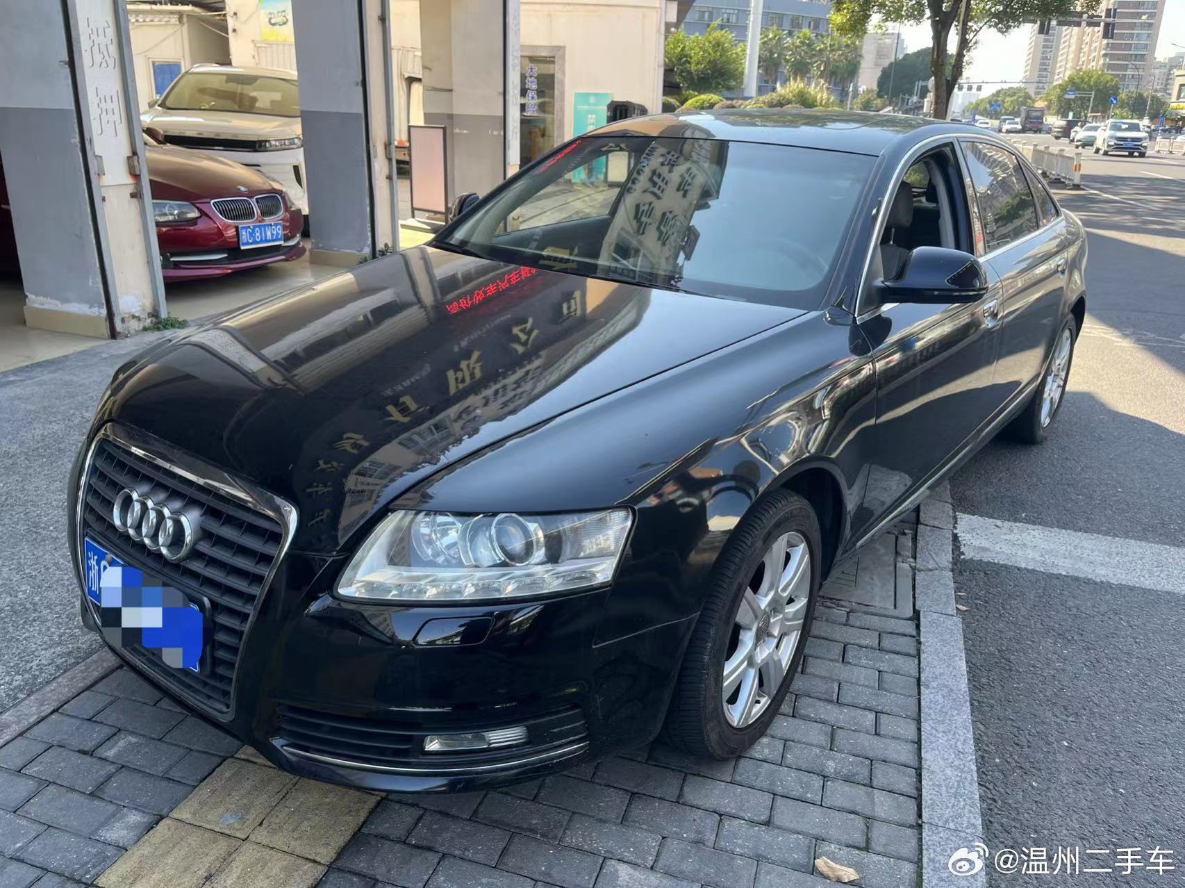 11年6月奥迪A6L 2.4L 豪华版 一手车 6万公里 保险年审到明年  车况