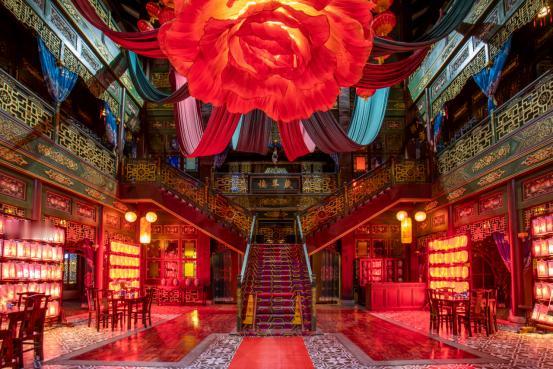 古代青楼为何都要养一群壮汉？
 
原来，这些壮汉是这座特殊“生意场”得以运转的基