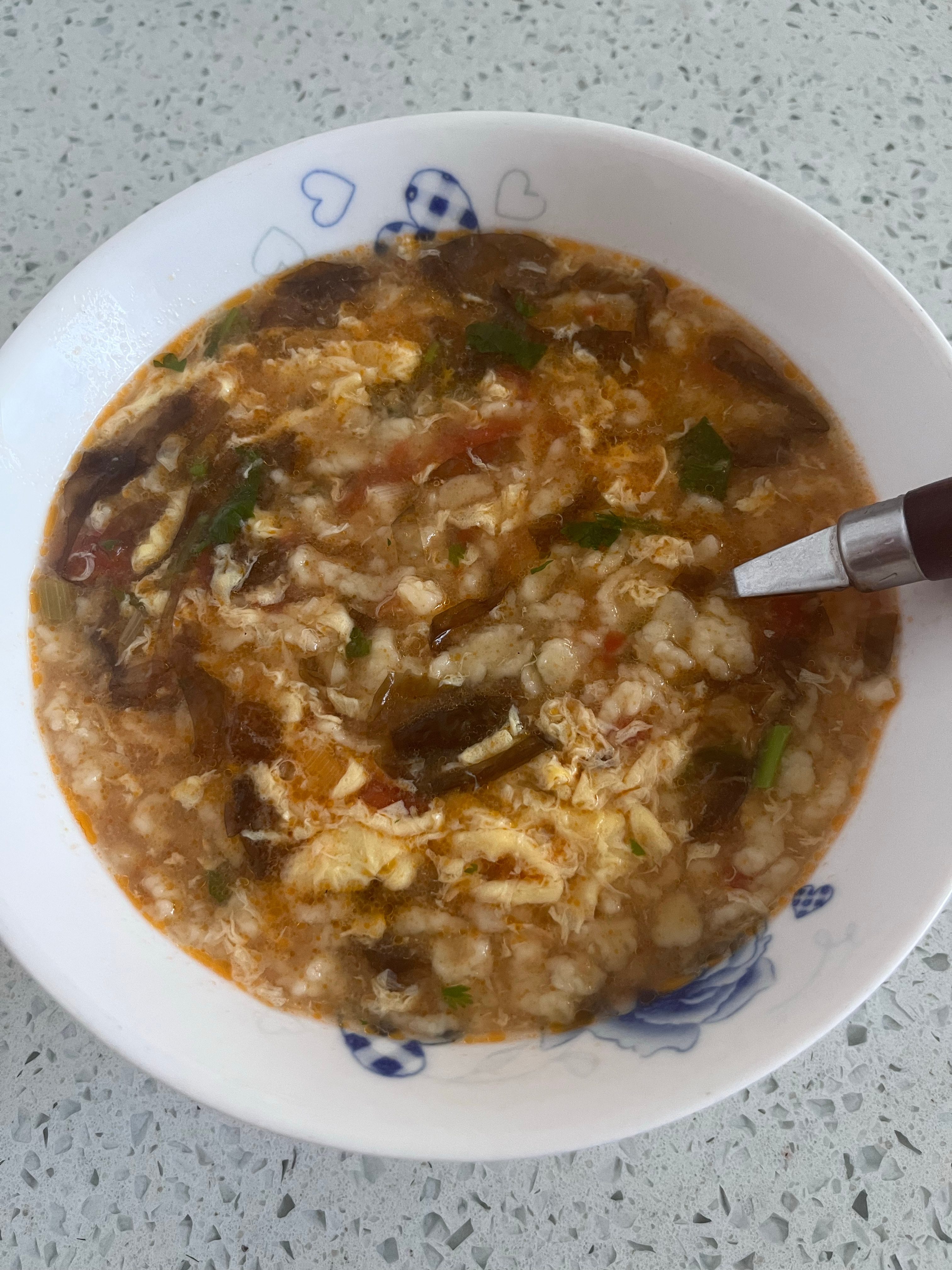 日常  这个学期最后一天早起给儿子做早饭，明天开始暑期生活，好好放松玩耍吧，话说