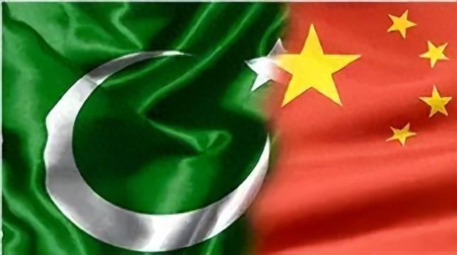 大家好，我是小武。
中巴两国的全天候战略伙伴关系，铸就了情比金坚的“巴铁”友谊。