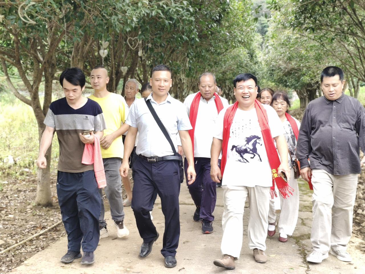 湖南省道县仙子脚镇塘花洞村蒋氏宗祠落成，全州县梅潭蒋氏文化研究会蒋连生率蒋氏宗亲