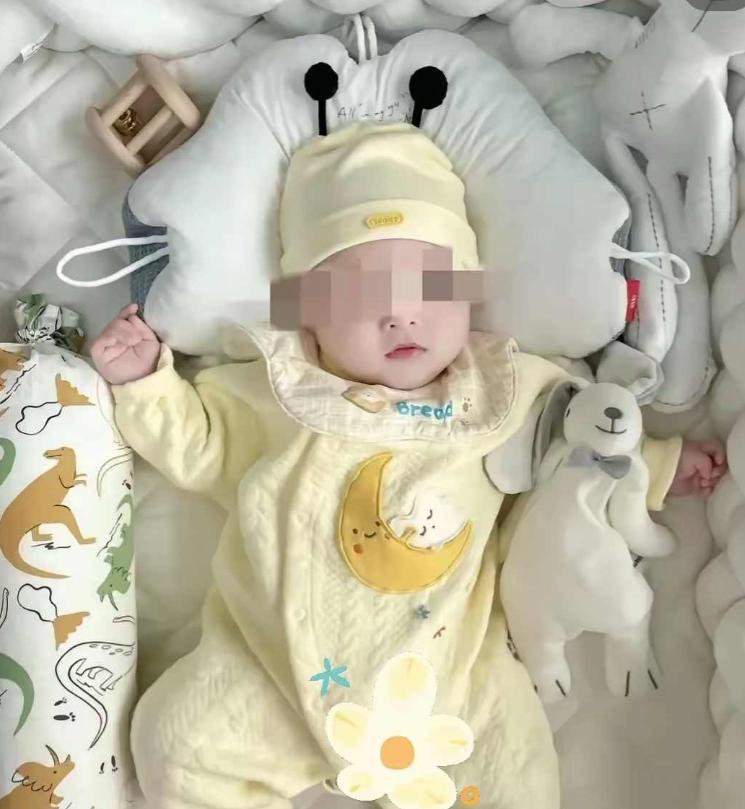 西安这事儿，把人性最丑的一面扒得一丝不挂。
 
这件事发生在2026年春天的西安