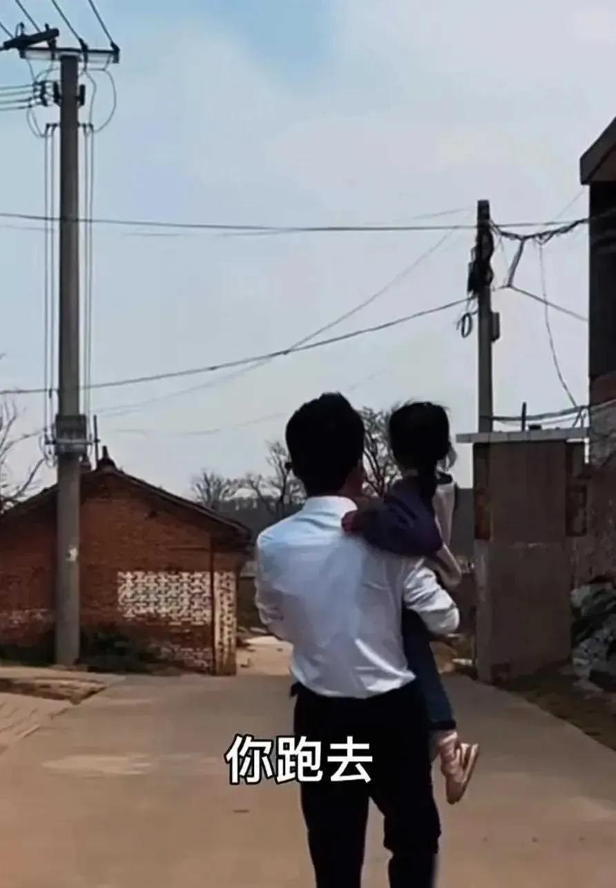 一天，撒贝宁问董宇辉：