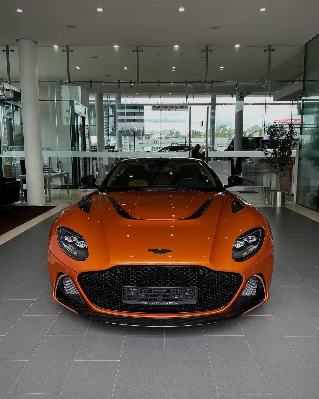 阿斯顿·马丁 DBS770 Ultimate ​​​