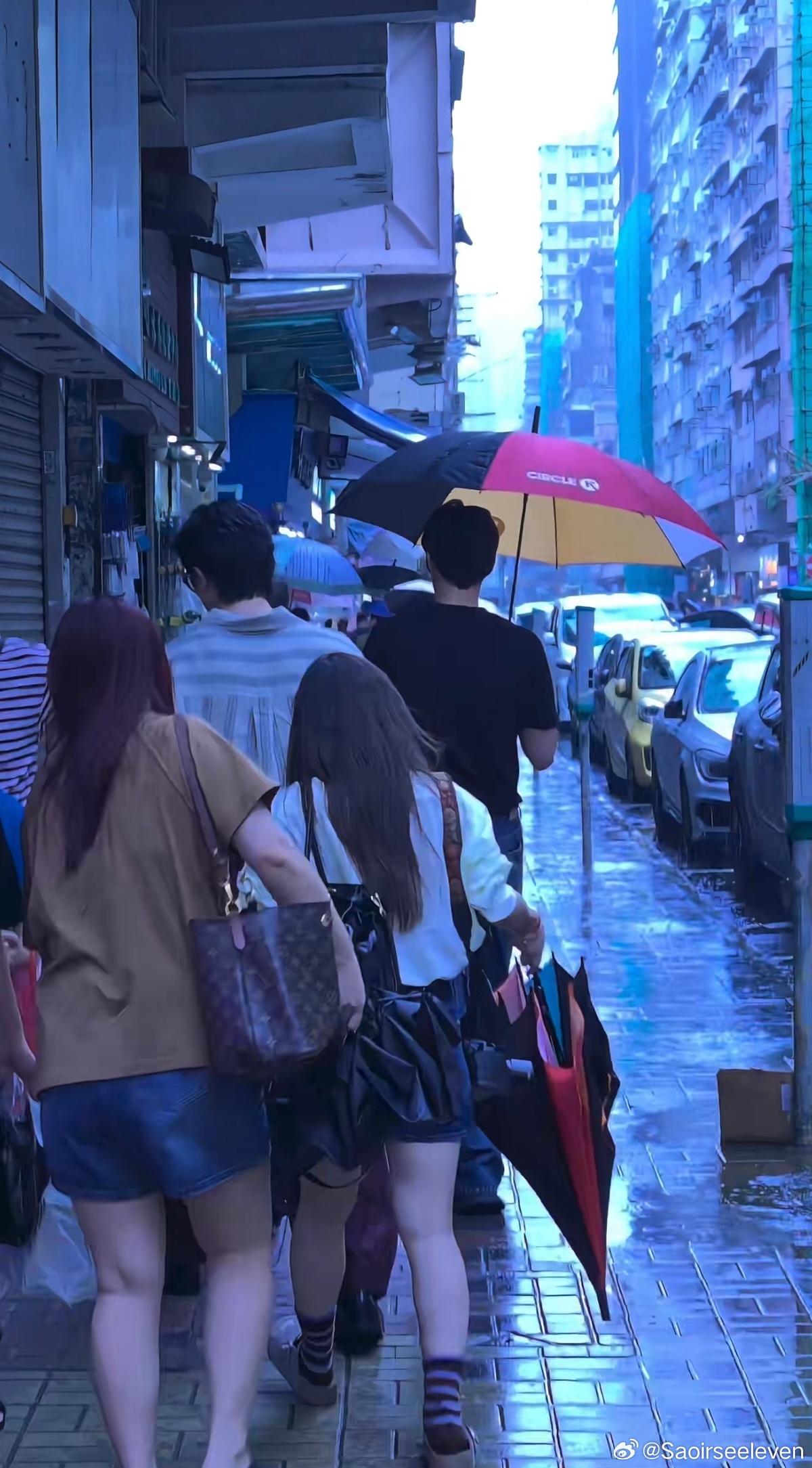 短短三天 