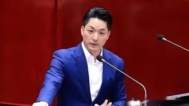 台北市市长蒋万安曾宣称，如果大陆继续在台海进行军机绕台和军演的话，他就要停掉双城