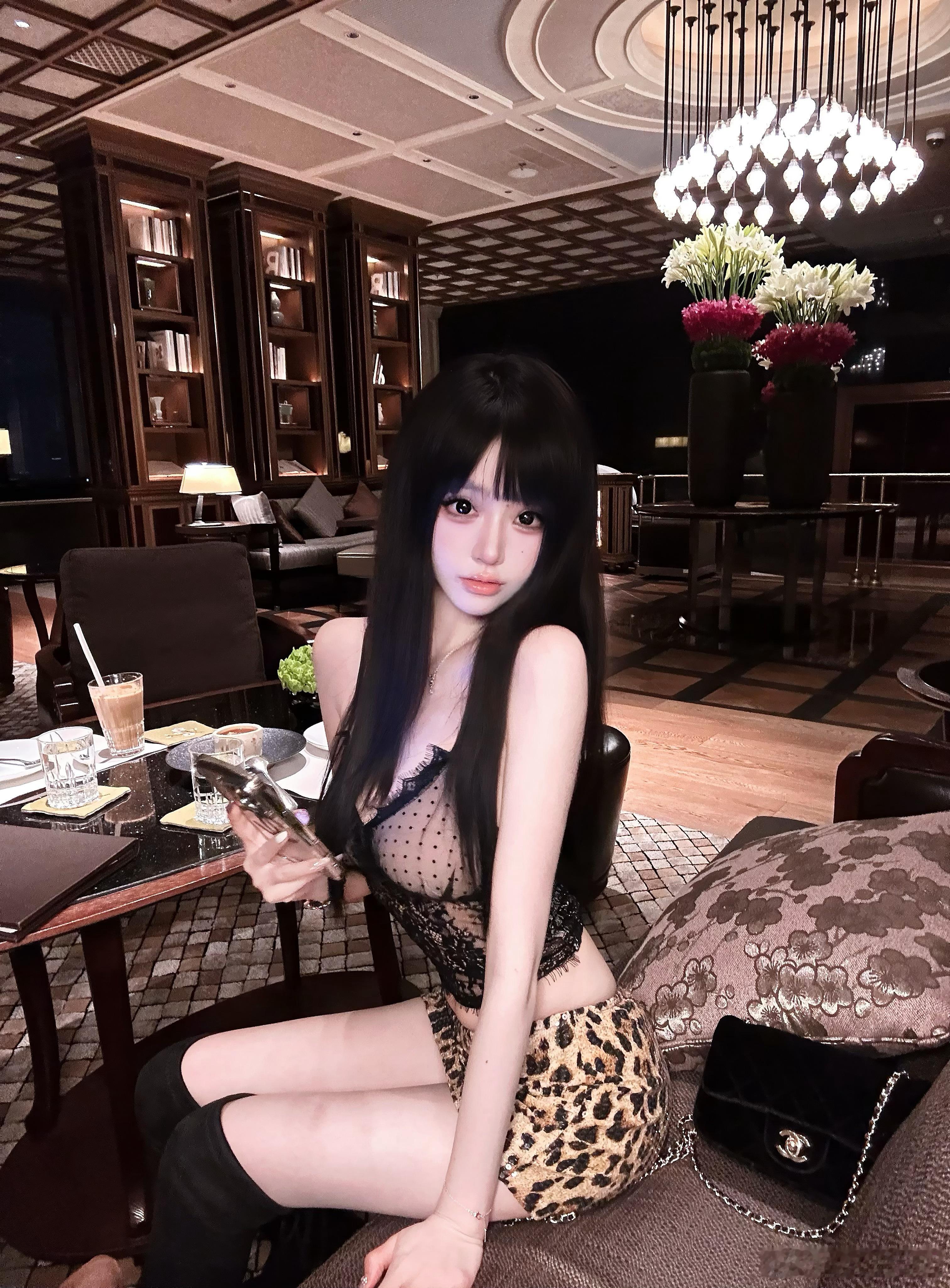快乐的时光总是短暂的砖总是要继续搬的 ​​​