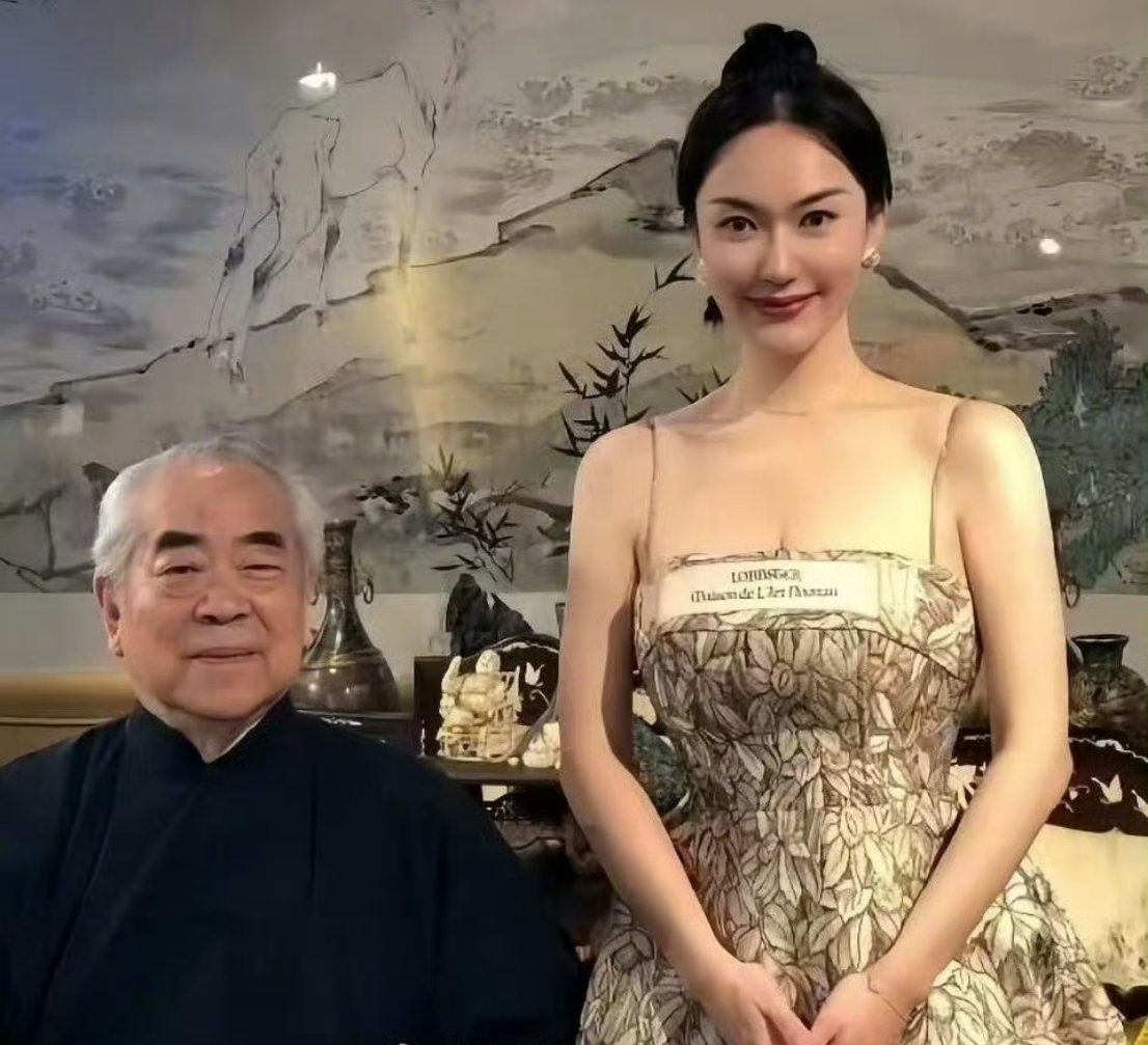 87岁画家范曾喜获独子 张纪中73岁生娃都觉得很厉害了，没想到范大师直接提高到8