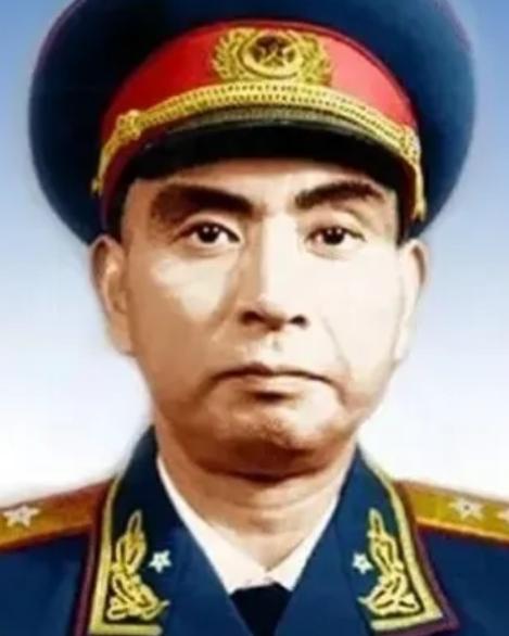 1972年，沈阳军区调来了一名副司令员，因为带个“副”字，军区个别干部根本不重视