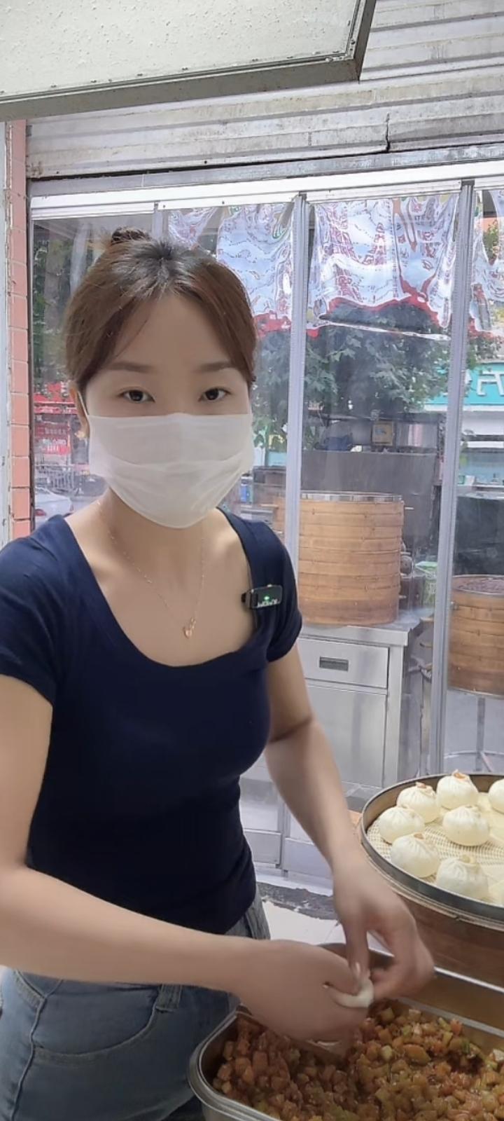 晒图笔记大赛 走过万般烟火，才发现最难忘的，还是当初那个初见。