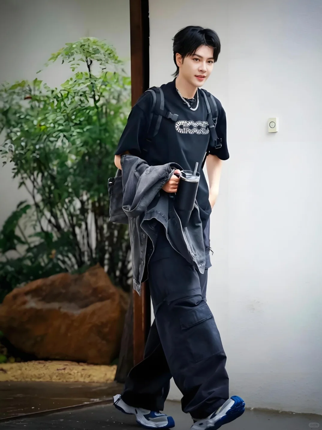 徐海乔粉丝见面会天价门票：背后的“韭菜”