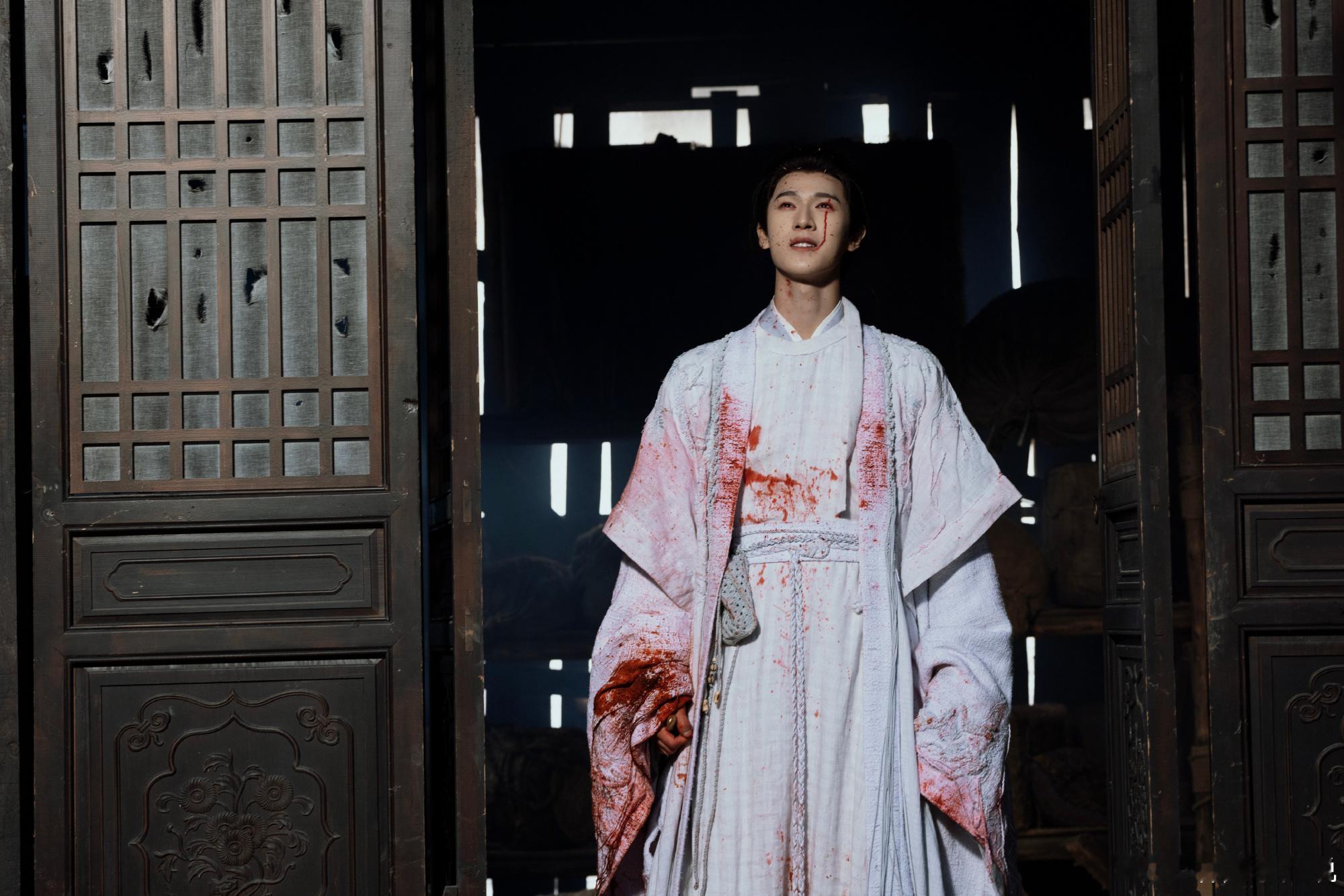 李昀锐《尚公主》杀青发文，祝小林杀青快乐，真诚的好演员会越来越好，也期待即将播出