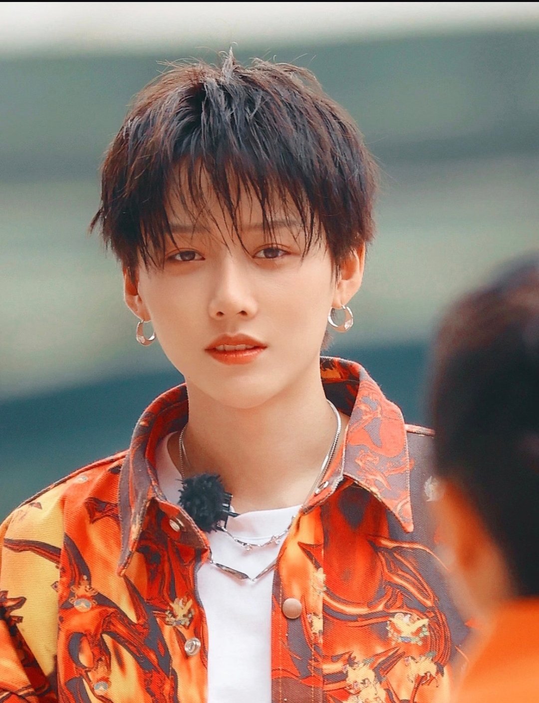 刘雨昕极限创作生日纪念之作 刘雨昕生日之际，推出原创生日纪念单曲《虽然已经开始新