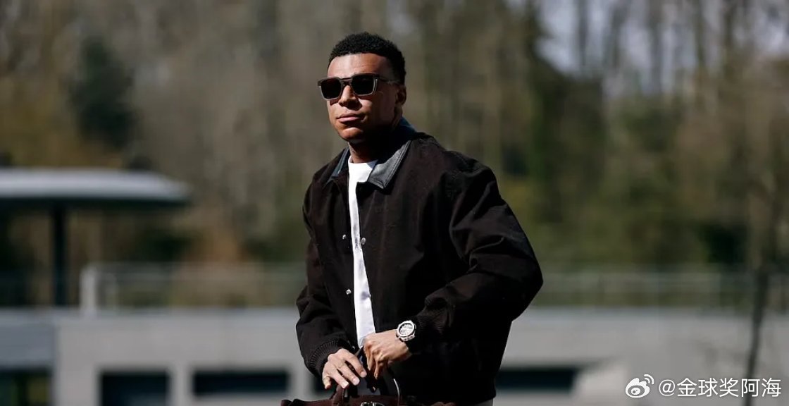 体育 姆巴佩已经抵达国家队报到，在参加赞助商活动时，他对自己的健康状况做出了回应