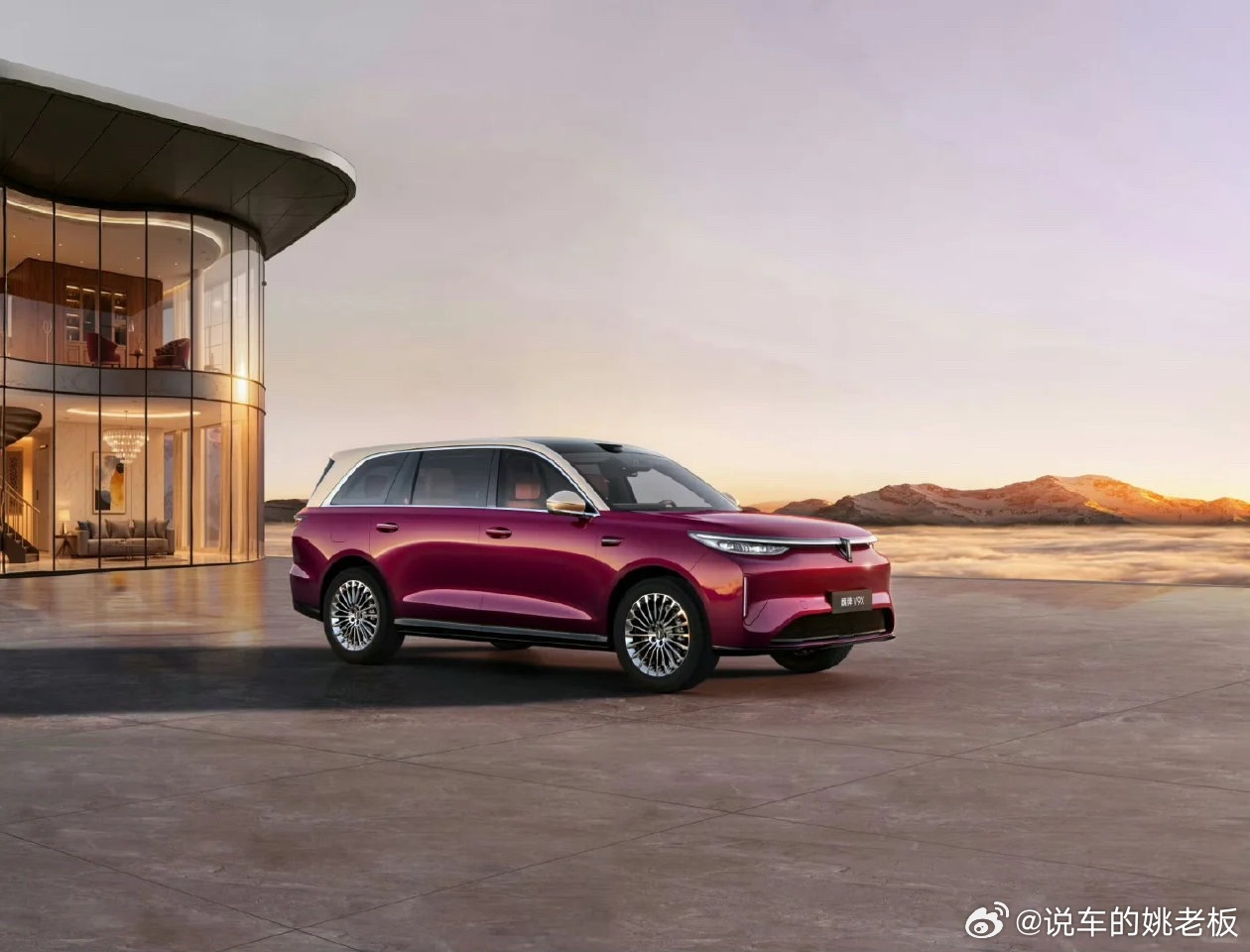 国产旗舰六座SUV再添硬核选手，作为归元S平台首款AI豪华旗舰，魏牌V9X气场拉