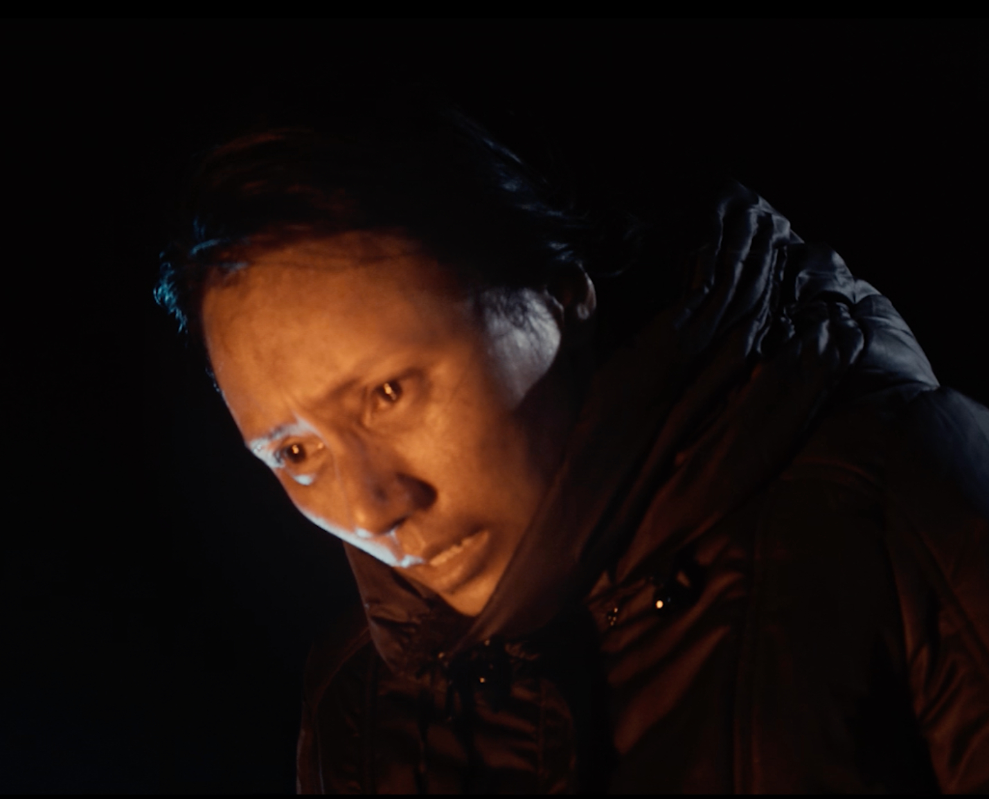 没认出这是袁泉这部电影终于定档了！不敢认这是袁泉电影蜂蜜的针定档