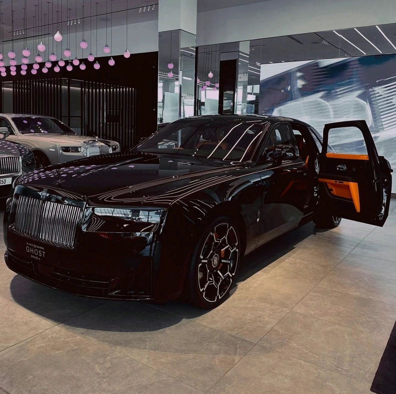 全新Ghost Series II！6.75L双涡轮V12发动机，563马力，4