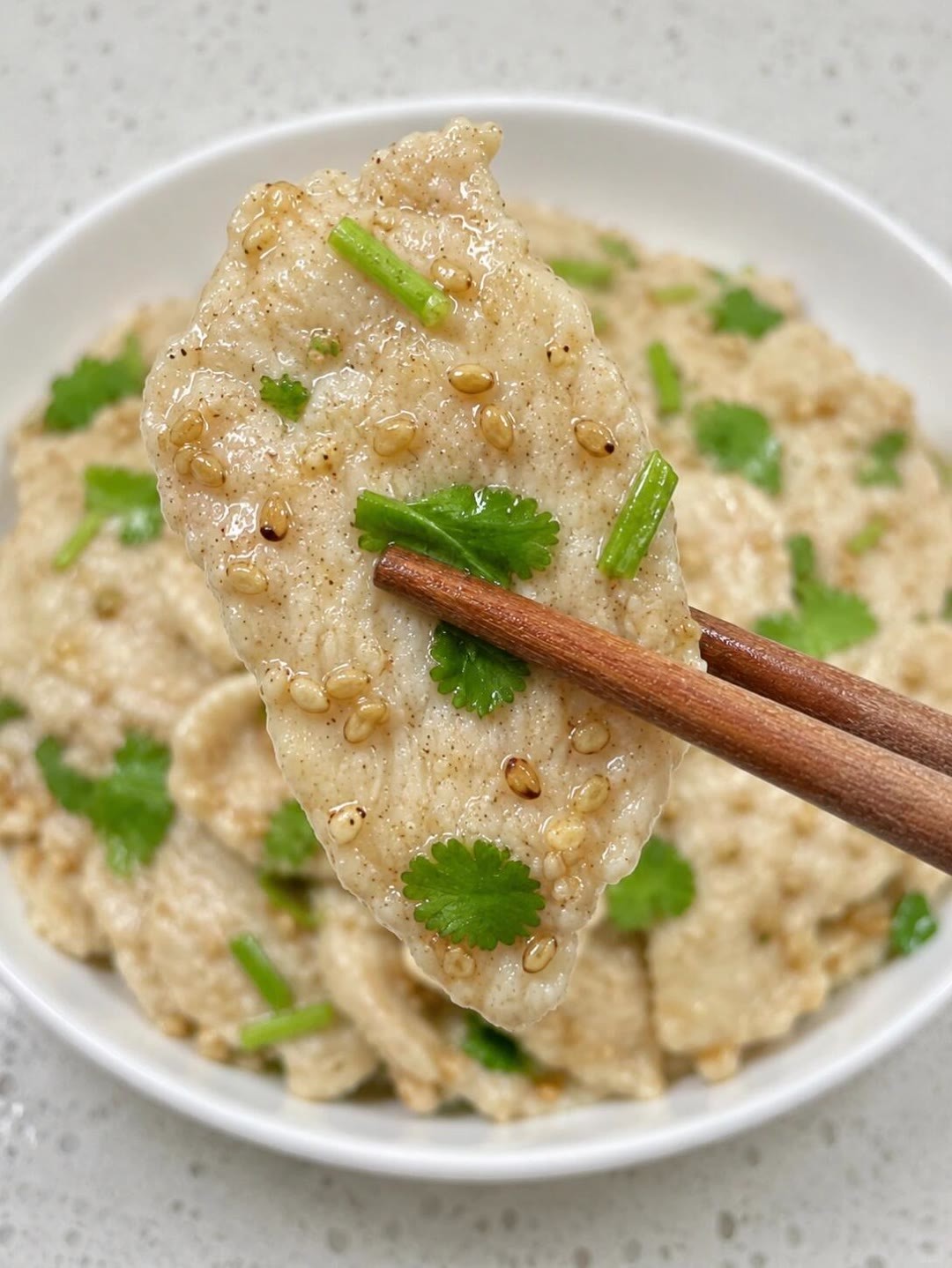 讲真…这个真的巨掉秤又好吃，分享巨好吃的麻椒鸡胸肉片巨巨好好吃，低卡饱腹，减脂的